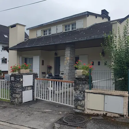 Дом отдыха Luchon Belle Maison De