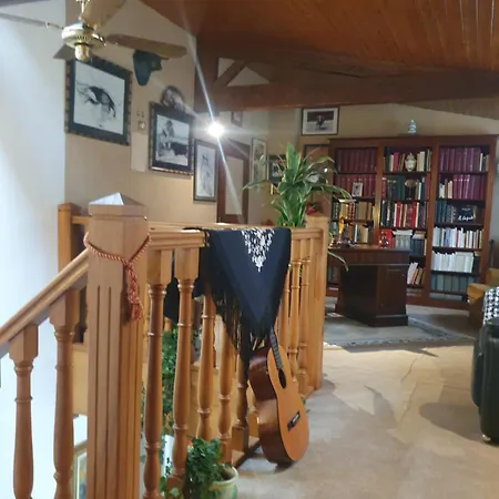 Luchon Belle Maison De Vakantiehuis