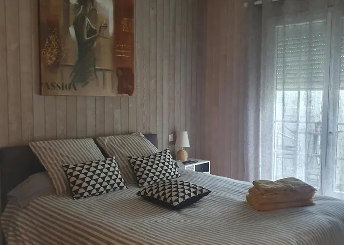 Luchon Belle Maison De Montauban-de-Luchon